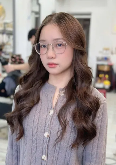 Uốn Tóc Sóng Nước, Uốn Layer Đẹp Tự Nhiên Tại GZ Hair Center